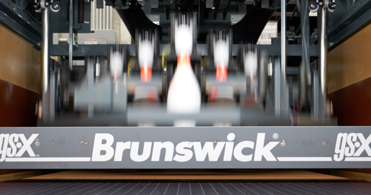 Certified Pinsetter Training | Brunswick Bowling