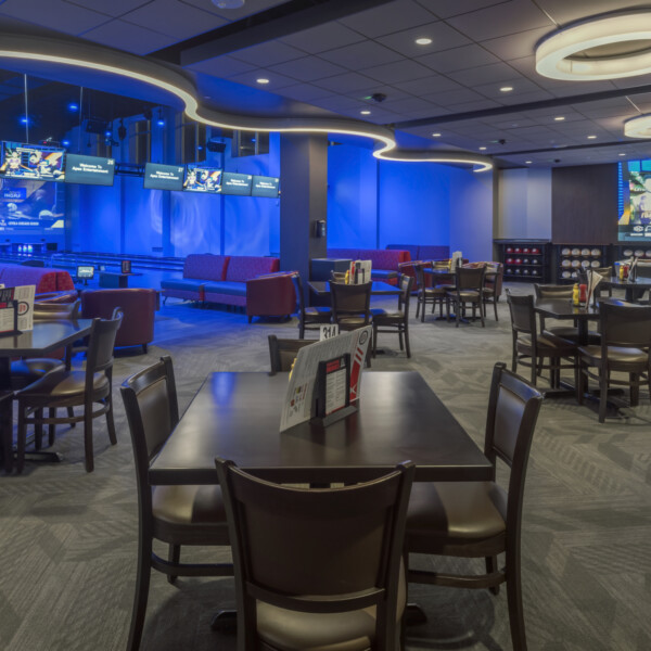 Apex Entertainment - Marlborough, MA - Concourse