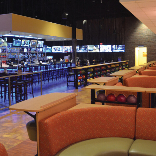 Stars and Strikes - Columbus, GA - Bar & Bowling