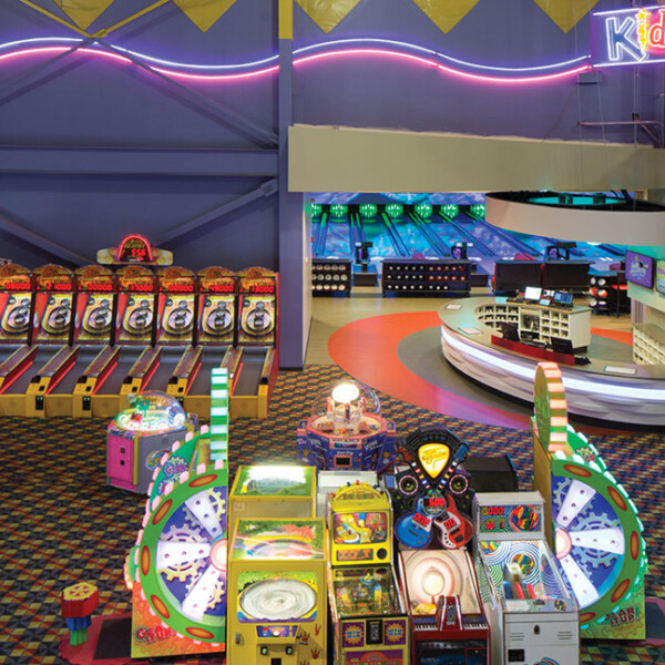 Tukwila Family Fun Center, Tukwila, WA - Arcade