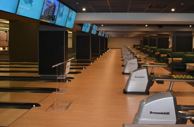 Championship Lanes Bowling Center in Greenfield Park, Quebec