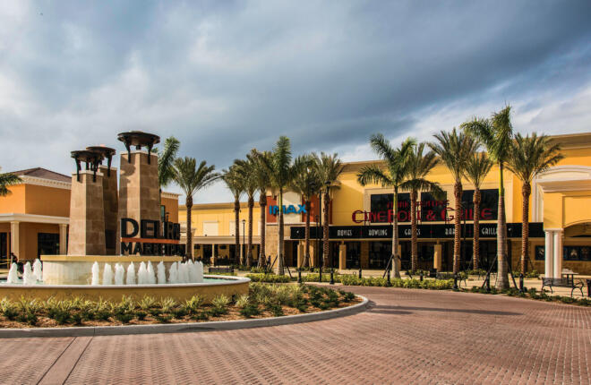 Cinebowl and Grille Bowling Center in Delray Beach, FL