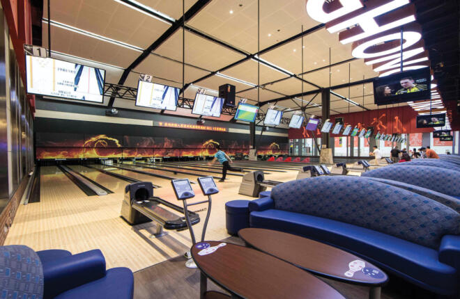 Dinghong Bowling Center in China