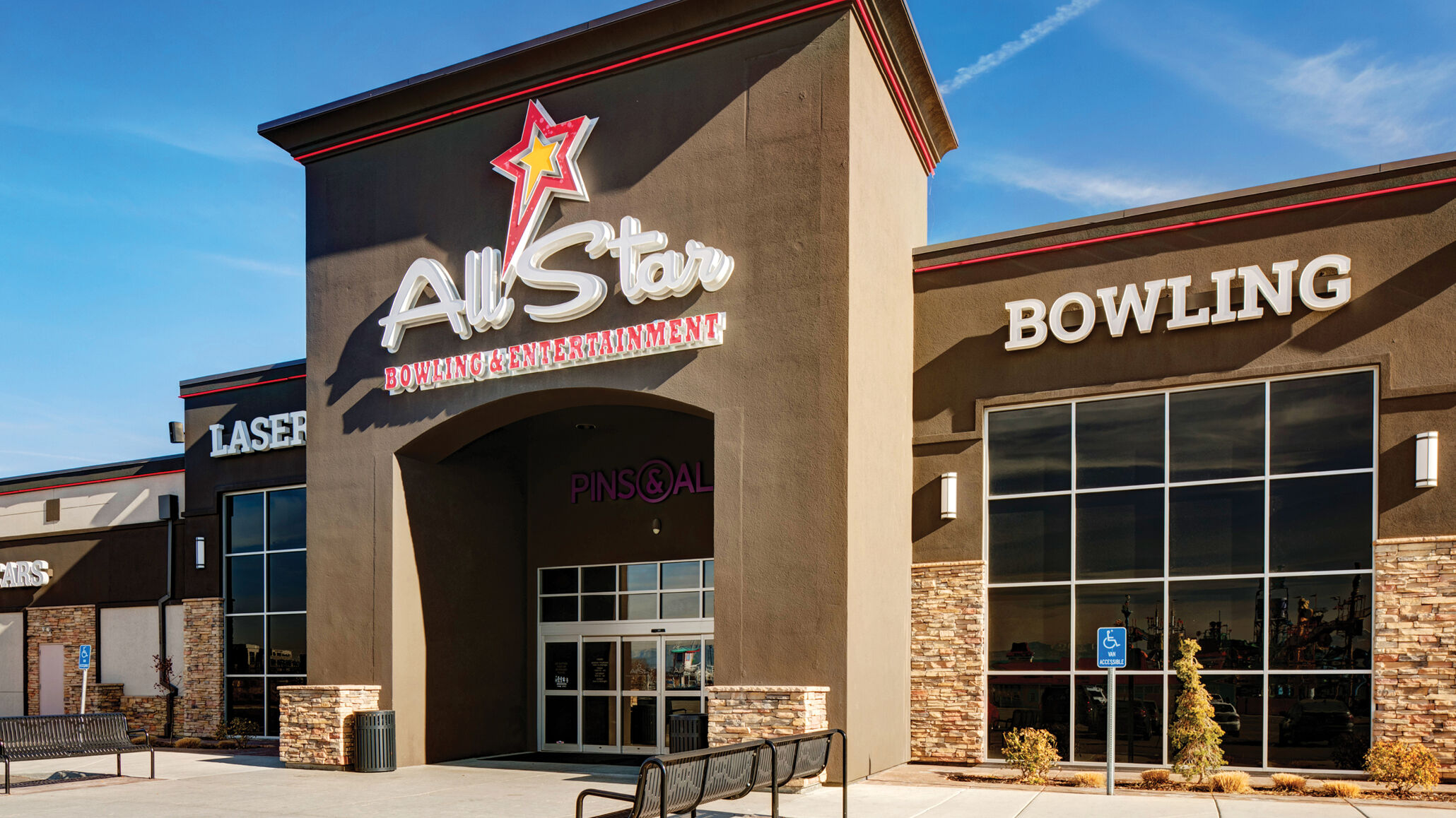 All Star Bowling | Brunswick Bowling